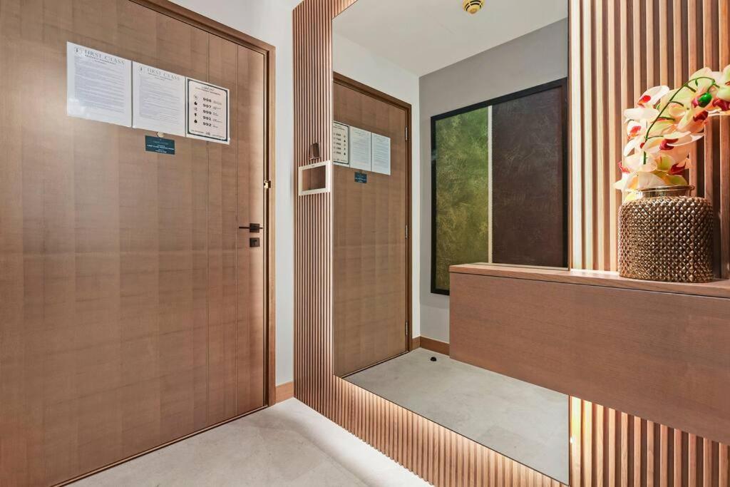 Apartment First Class 1br Breathtaking Downtown View