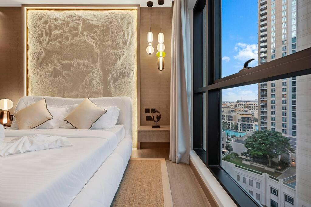 First Class 1br Breathtaking Downtown View Dubai